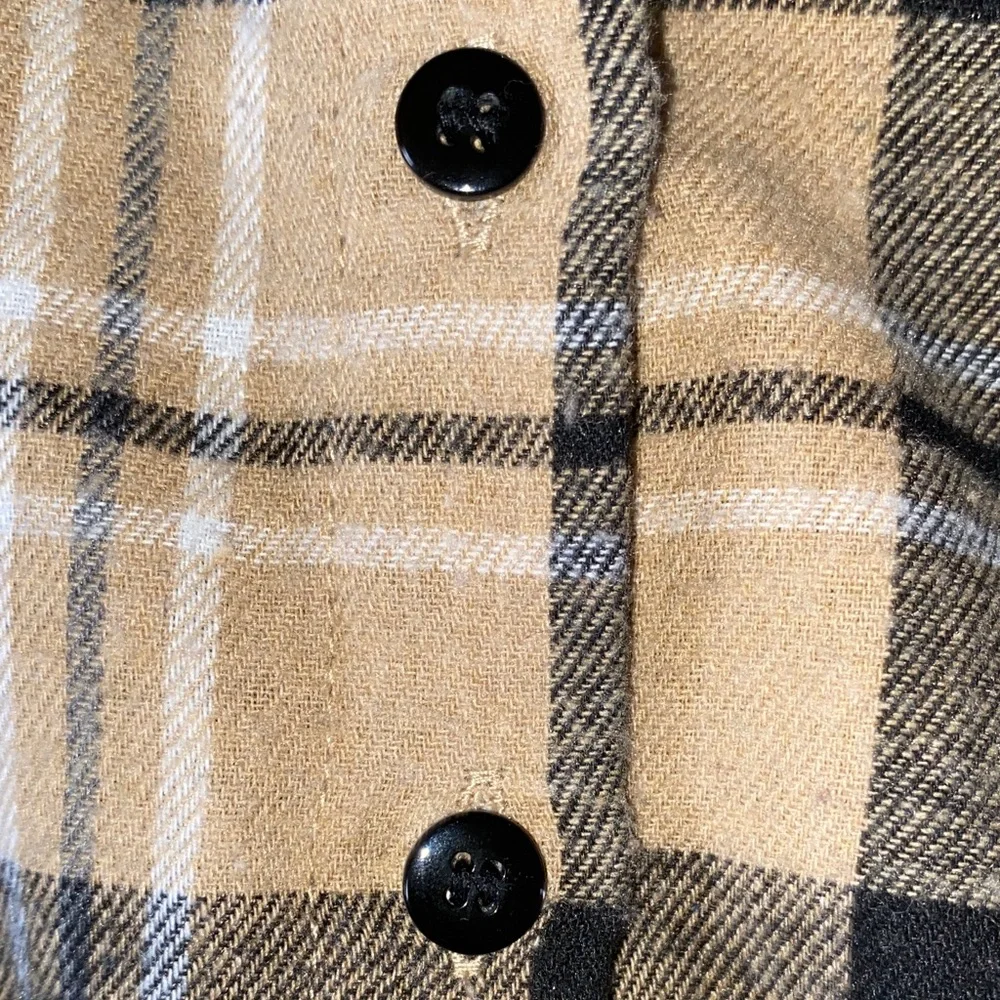 ⭐️ 3/$15 • SHEIN • Black and Tan • Plaid • Button Down Shirt